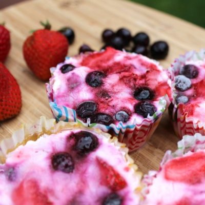 Frozen yogurt cups made with strawberries and blueberries